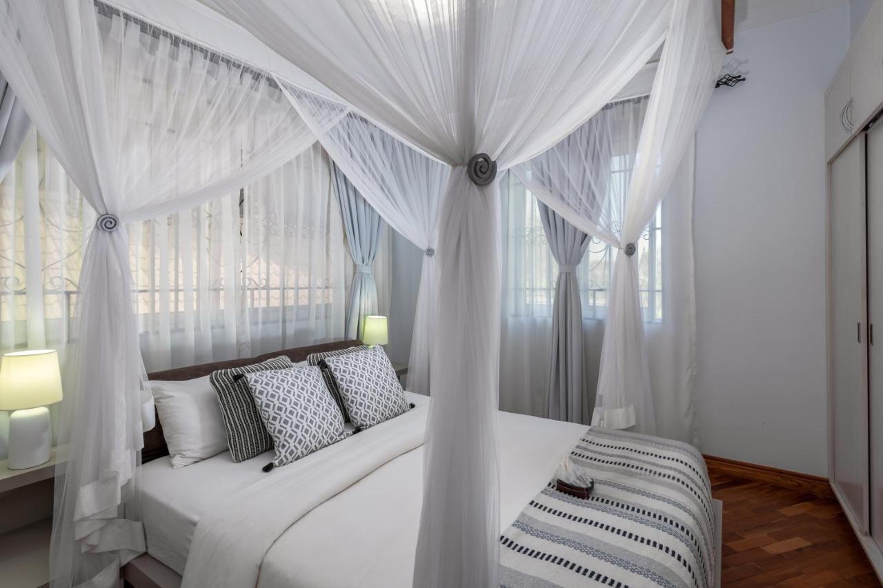 Bed and Breakfast Ewange - A Casa Mia à Kampala Extérieur photo