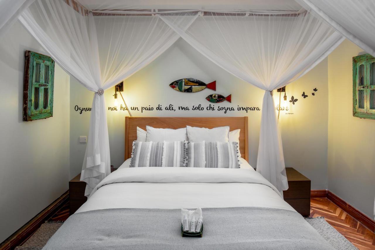 Bed and Breakfast Ewange - A Casa Mia à Kampala Extérieur photo
