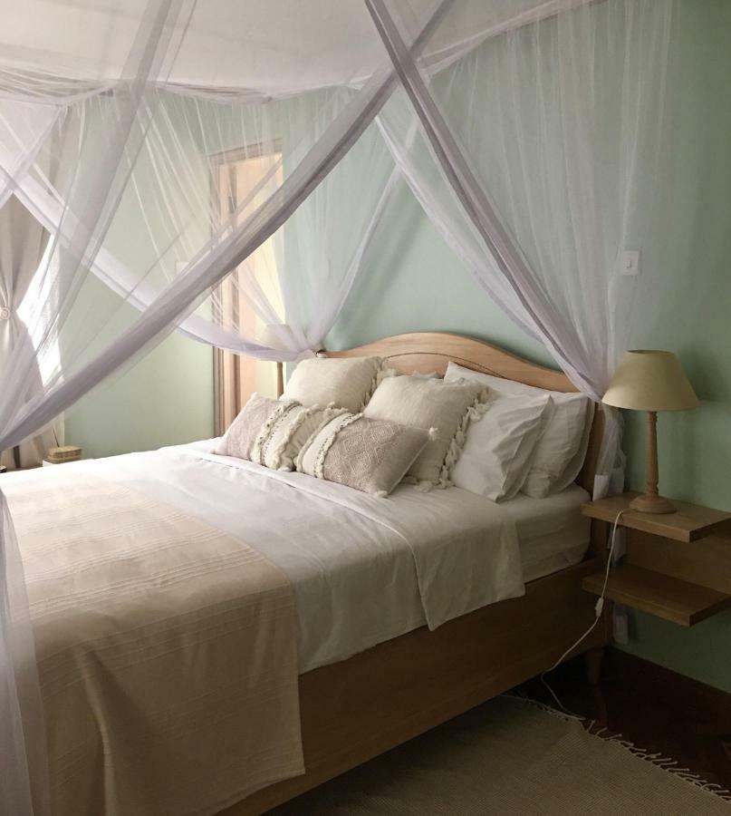 Bed and Breakfast Ewange - A Casa Mia à Kampala Extérieur photo